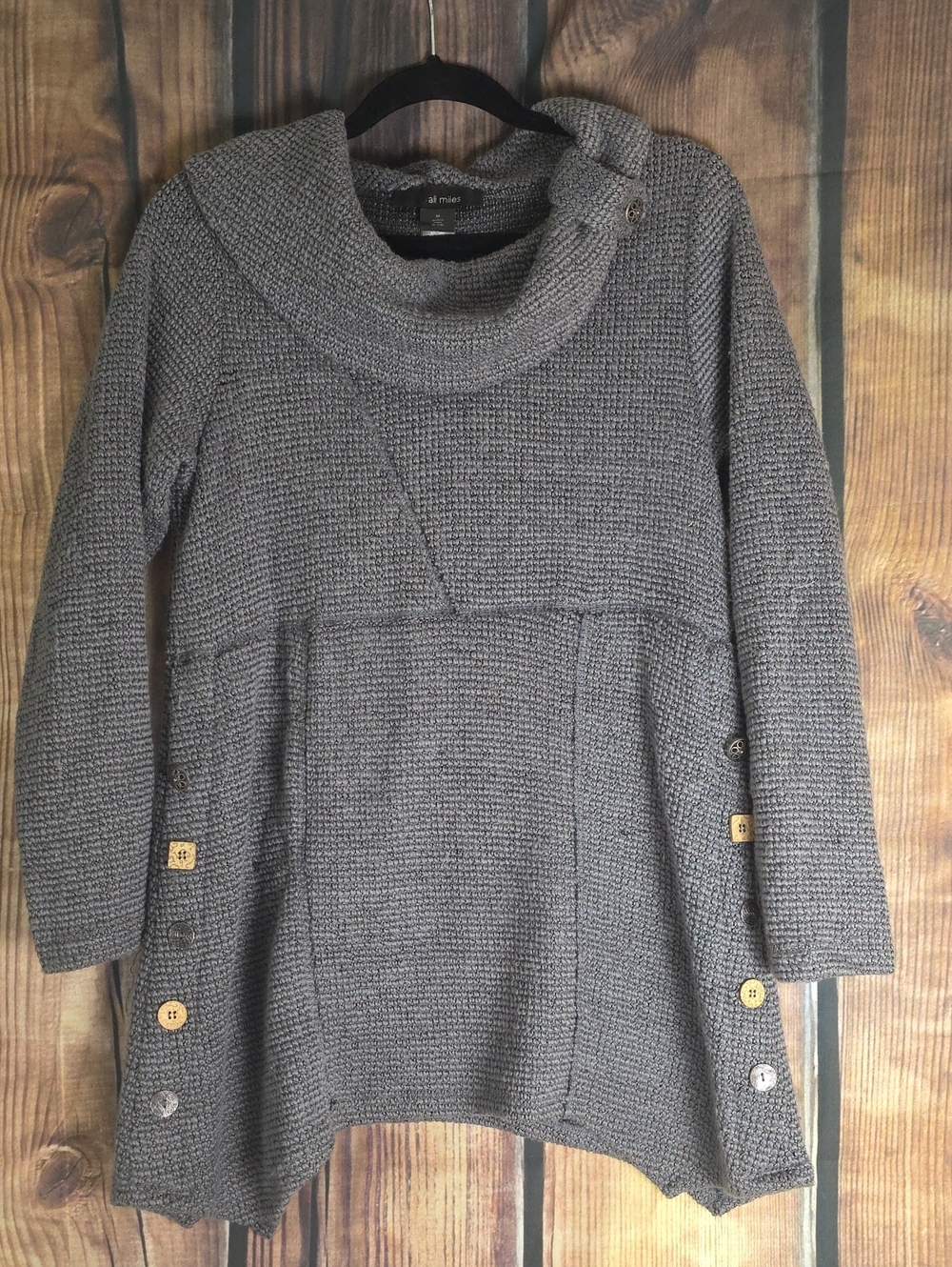 Ali Miles Medium Gray Cowl-Neck Buttoned Knit Sweater